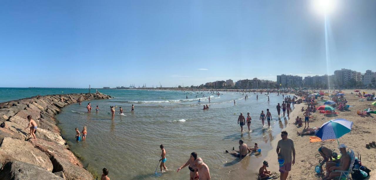 La Casa De Los Tres Amigos Puerto de Sagunto Luaran gambar